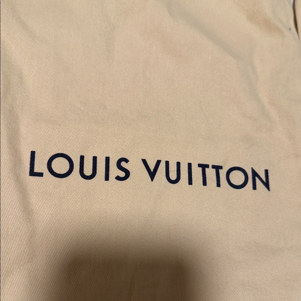 Louis Vuitton Beige Dust Bags with Blue Ties - Picture 2 of 2